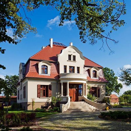 Villa Cztery Pory Roku Zbąszynek Extérieur photo