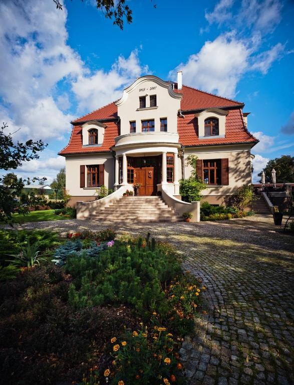 Villa Cztery Pory Roku Zbąszynek Extérieur photo