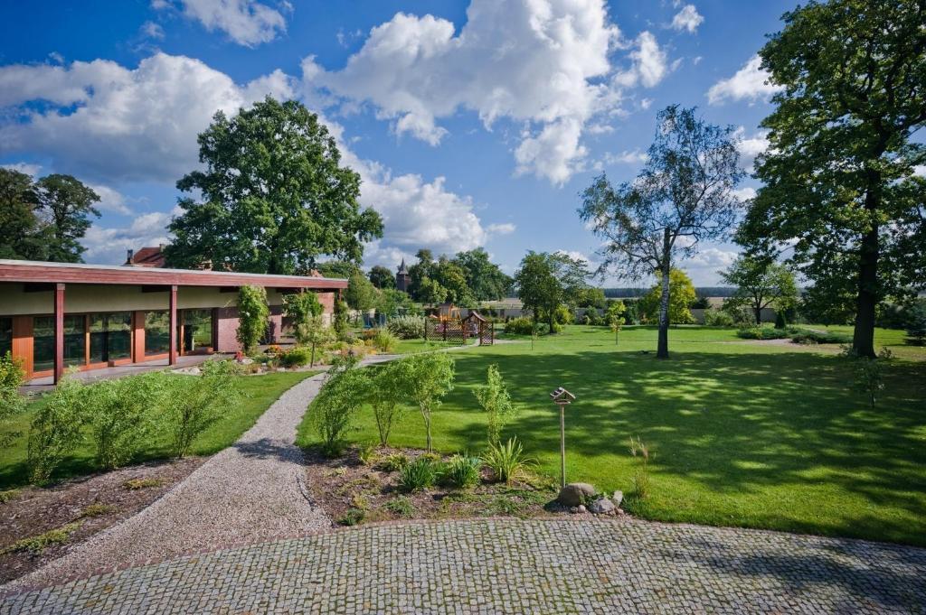Villa Cztery Pory Roku Zbąszynek Extérieur photo