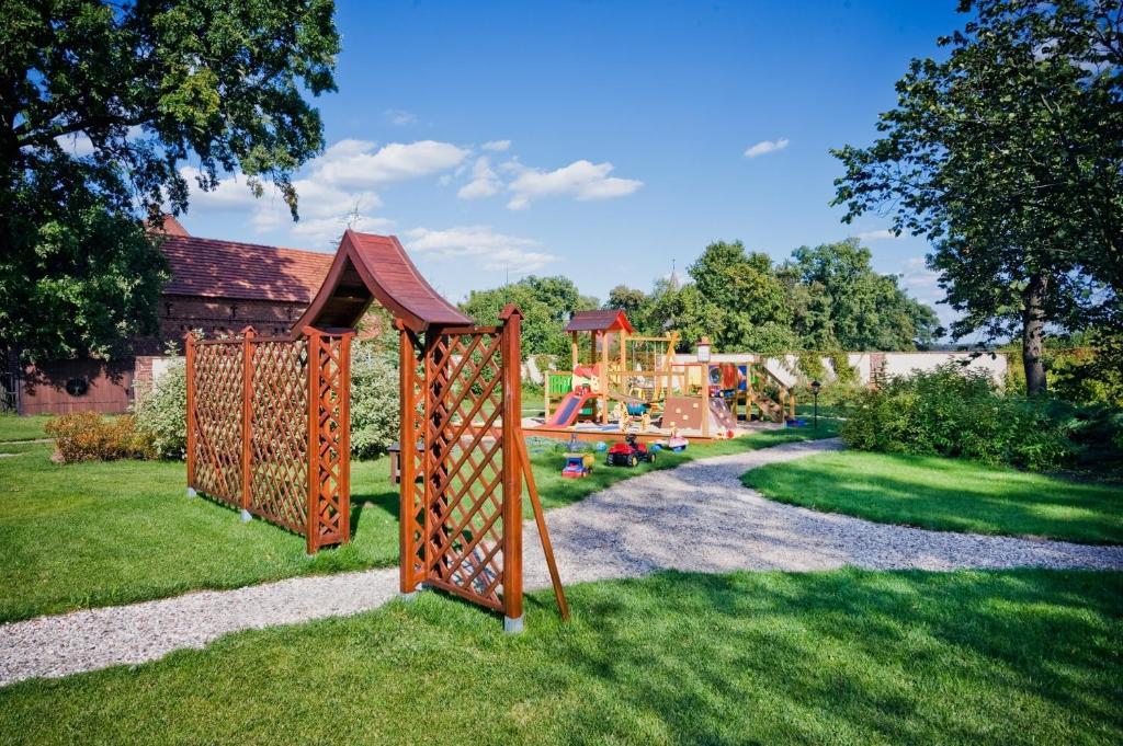 Villa Cztery Pory Roku Zbąszynek Extérieur photo